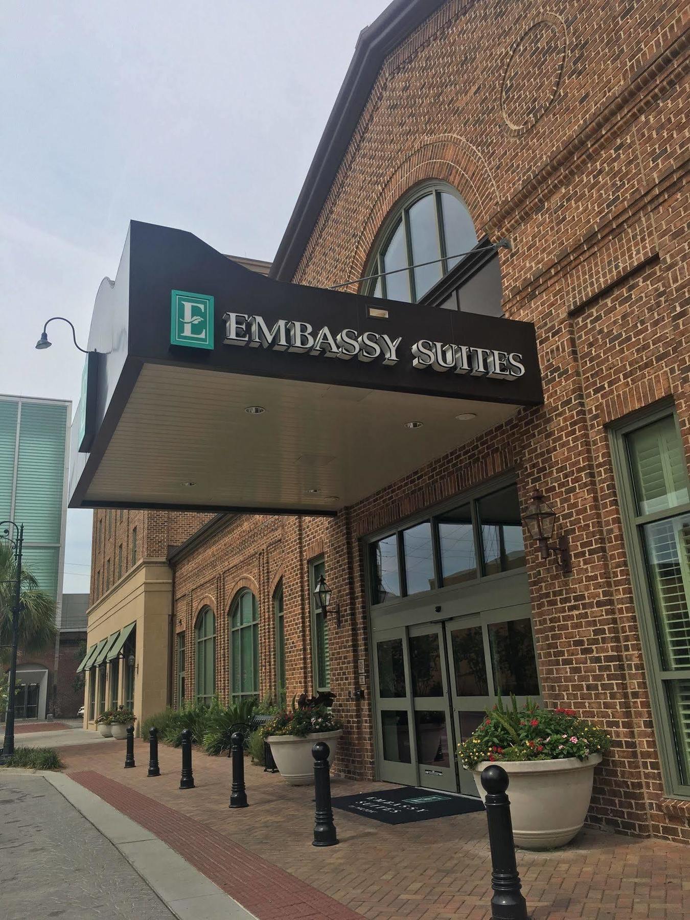 Embassy Suites Savannah Historic District Eksteriør bilde